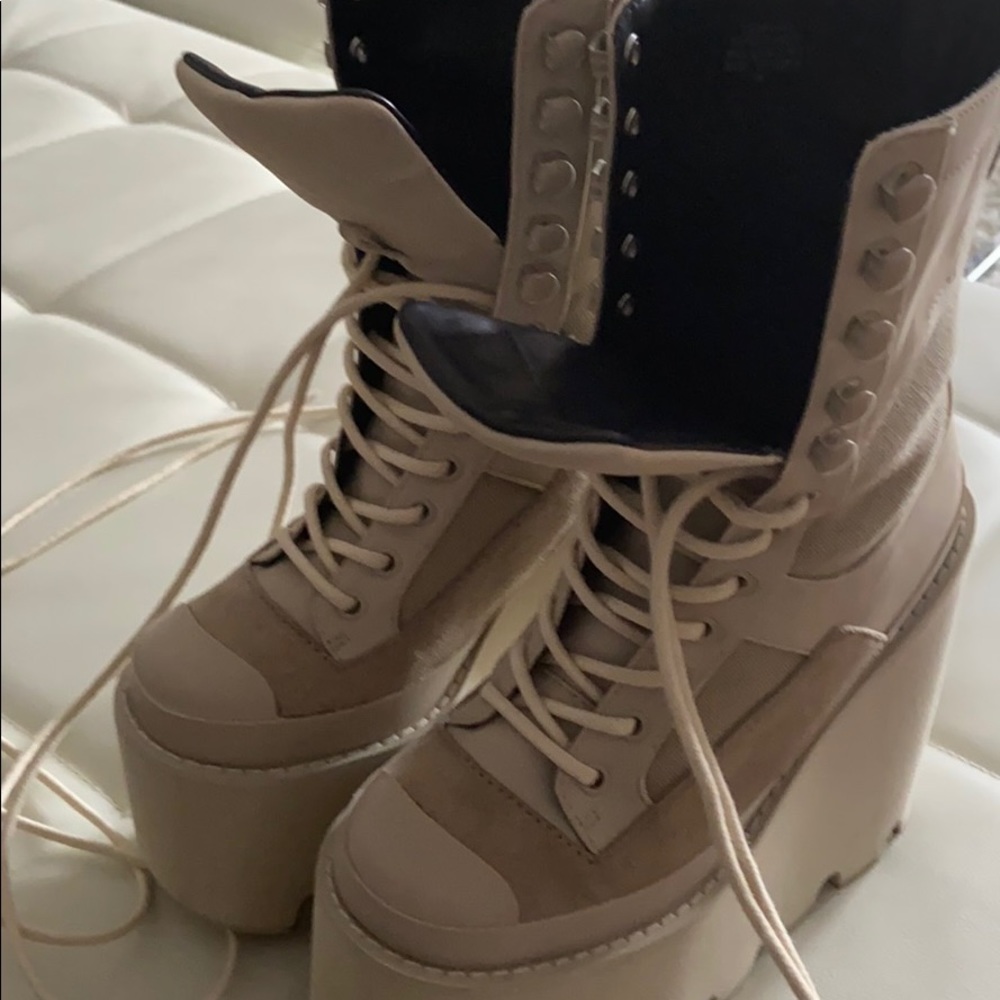 Dollskill platform combat boots lace up